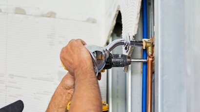 How to Choose the Right Shower for Your Bathroom How to Choose the Right Shower for Your Bathroom