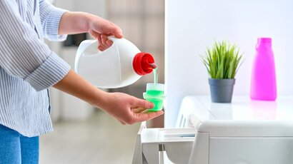Shocking Truth: How Detergents Clog Your Laundry Drain!