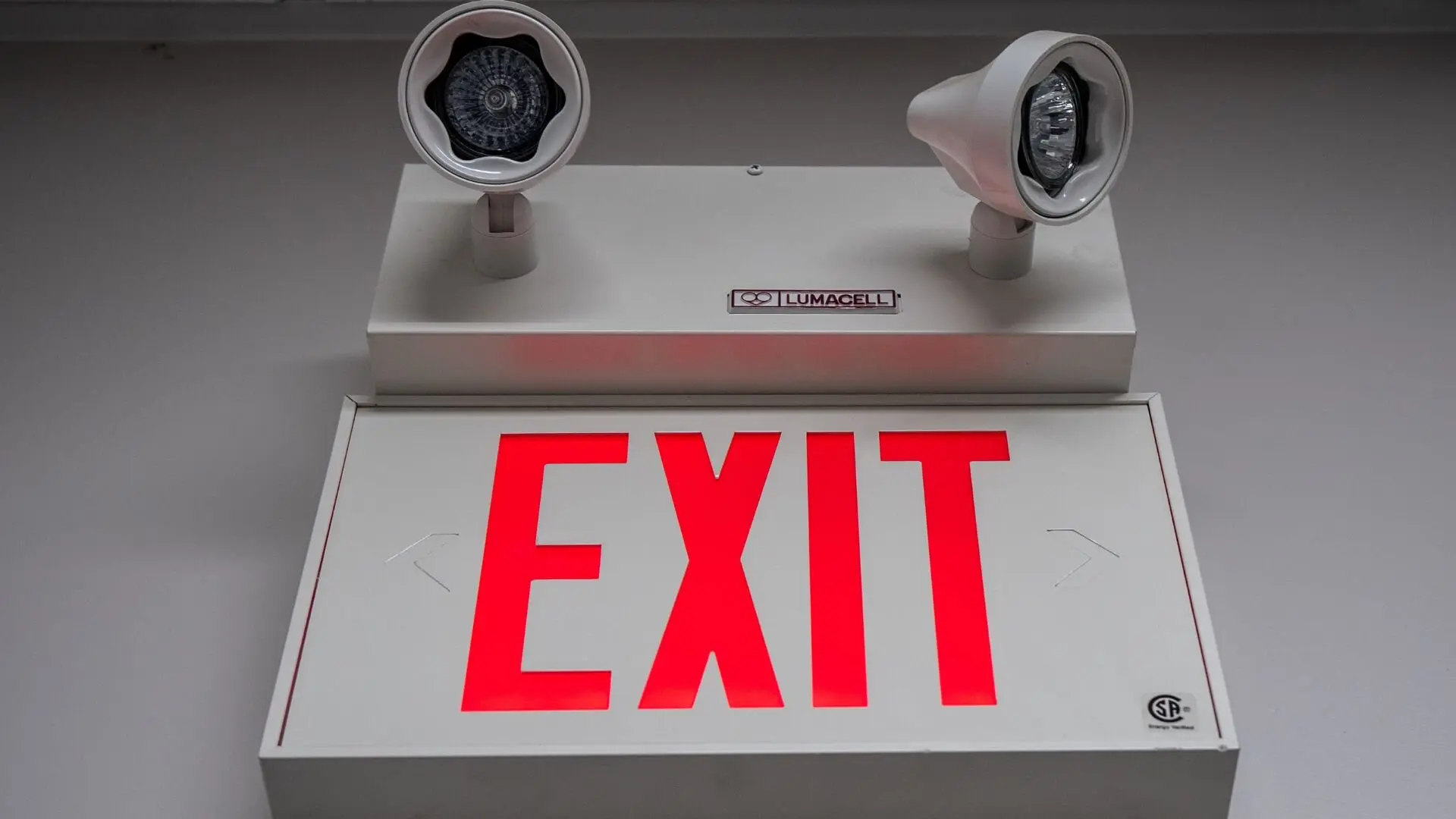 Essential Tips for Exit and Emergency Lighting PlacementWP Electrical