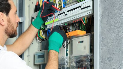 Common Electrical Faults in Commercial Buildings